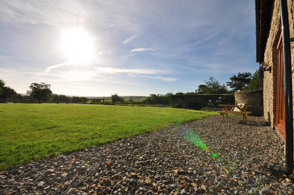 Hastings Barn Villa Bideford Eksteriør billede